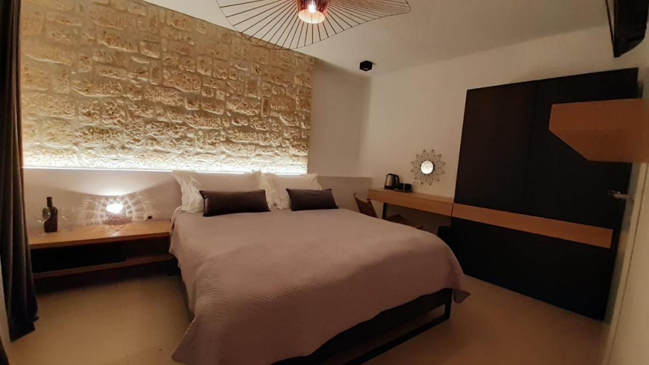 St. Clara Old Town Aparthotel Σίμπενικ Εξωτερικό φωτογραφία